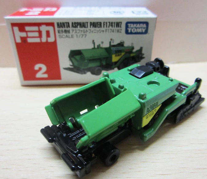 Tomica Takara Tomy #2 Hanta Asphalt Paver F1741WZ Diecast Metal Model Car 1/77